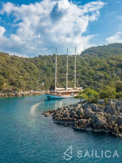 Gulet - Yacht Charter Sailica
