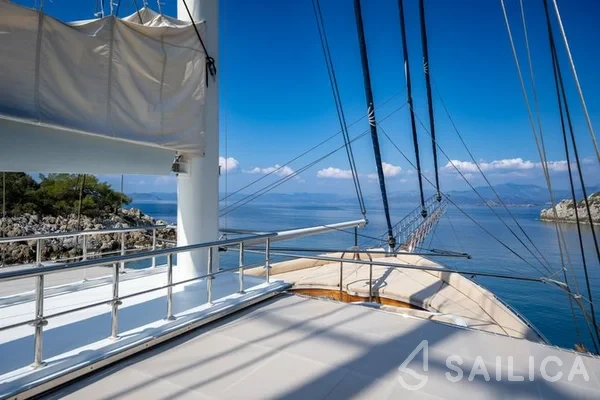 Gulet - Yacht Charter Sailica