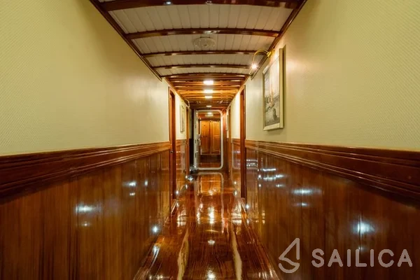 Gulet - Yacht Charter Sailica