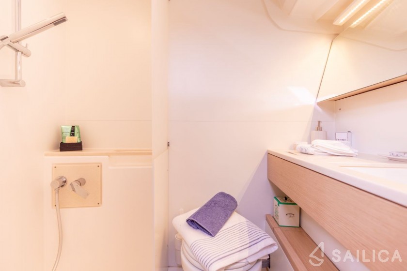 Dufour 41 - Yacht Charter Sailica