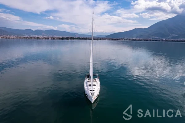 Dufour 41 - Yacht Charter Sailica