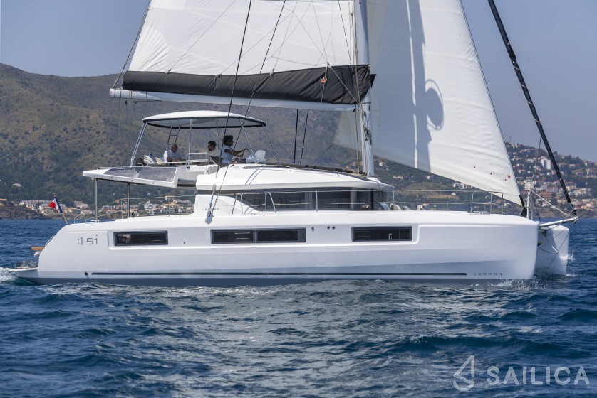 Lagoon 51 - Yacht Charter Sailica