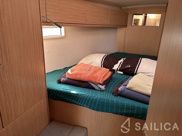 Bavaria 46 Cruiser - Yacht Charter Sailica