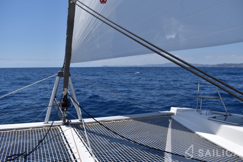 Nautitech 40 open NEW - 4 + 2 cab. - Yacht Charter Sailica