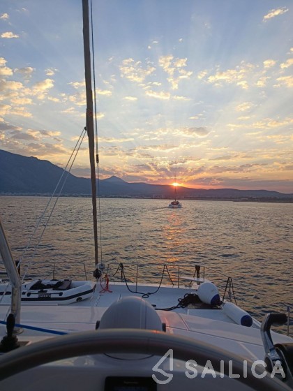 Bali 5.4. - Yacht Charter Sailica