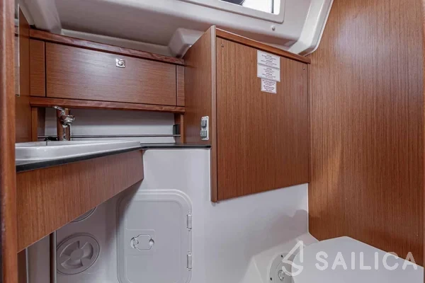 Bavaria 34 Cruiser - Yacht Charter Sailica