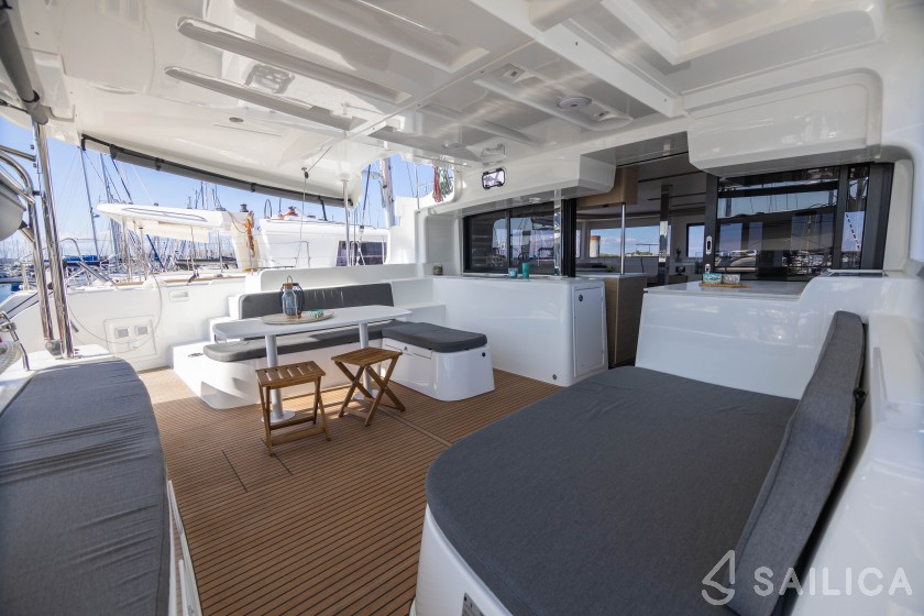 Lagoon 46  - Yacht Charter Sailica
