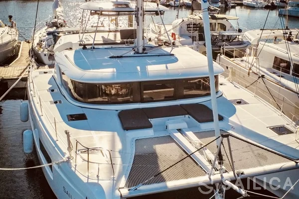 Lagoon 46  - Yacht Charter Sailica