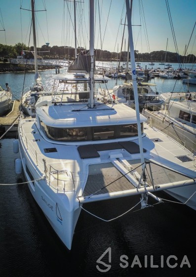Lagoon 46  - Yacht Charter Sailica