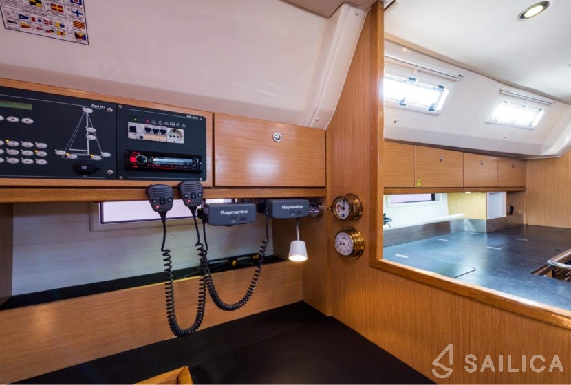 Bavaria 50 Cruiser - Yacht Charter Sailica