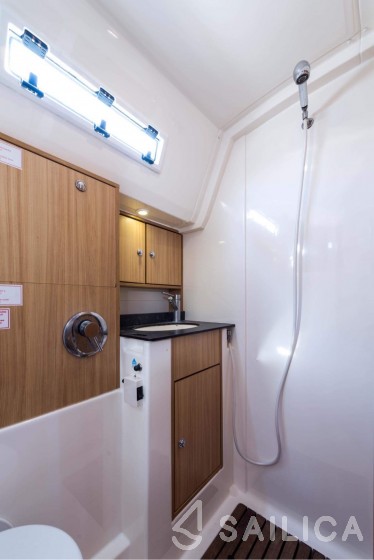 Bavaria 50 Cruiser - Yacht Charter Sailica