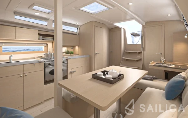 Oceanis 37.1 - Yacht Charter Sailica