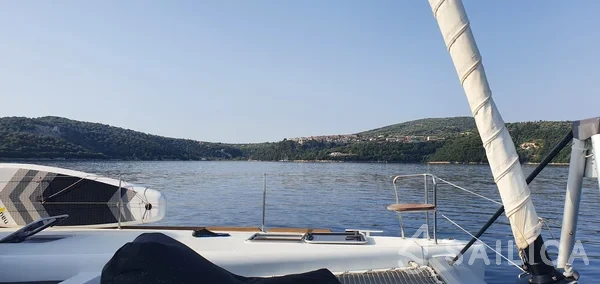 Lagoon 450  Flybridge - Yacht Charter Sailica