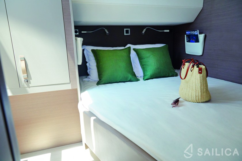 Bali 5.4. - Yacht Charter Sailica