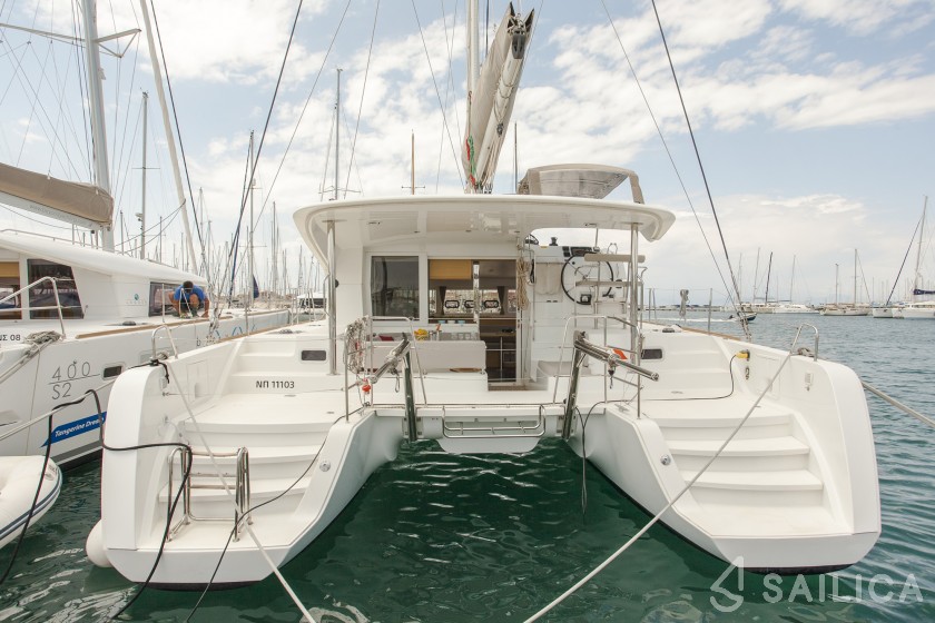 Lagoon 39 - Yacht Charter Sailica