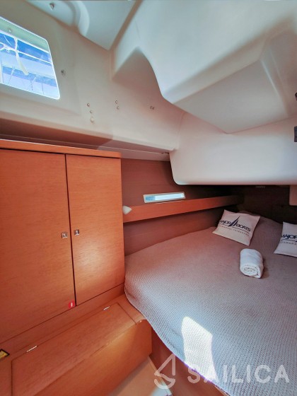 Dufour 450 Grand Large - Yacht Charter Sailica