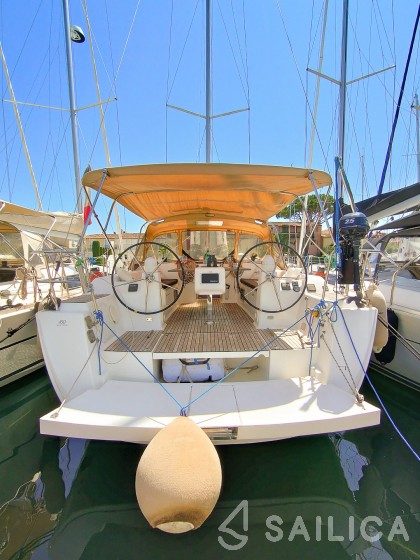 Dufour 450 Grand Large - Yacht Charter Sailica