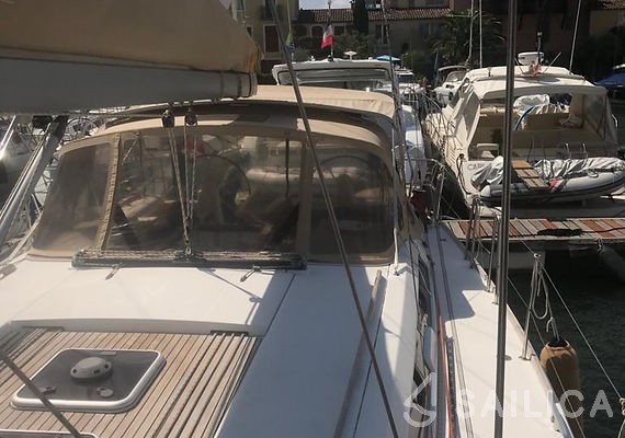 Dufour 450 Grand Large - Yacht Charter Sailica
