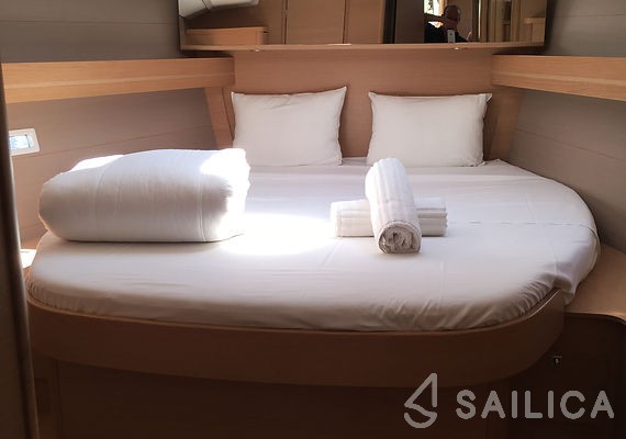 Dufour 450 Grand Large - Yacht Charter Sailica