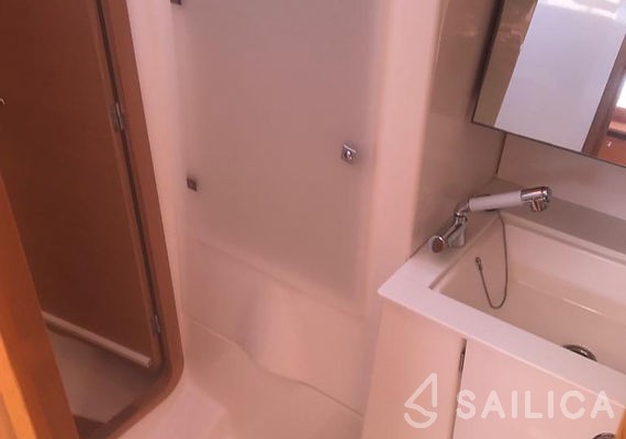 Dufour 450 Grand Large - Yacht Charter Sailica