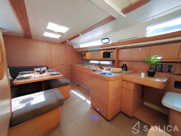 Dufour 450 Grand Large - Yacht Charter Sailica