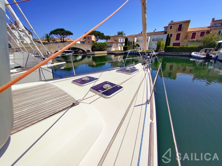 Dufour 450 Grand Large - Yacht Charter Sailica