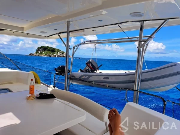 Leopard 48 - Yacht Charter Sailica