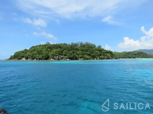 Leopard 48 - Yacht Charter Sailica
