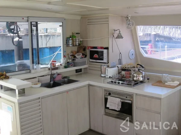 Leopard 48 - Yacht Charter Sailica