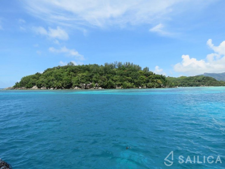 Leopard 48 - Yacht Charter Sailica