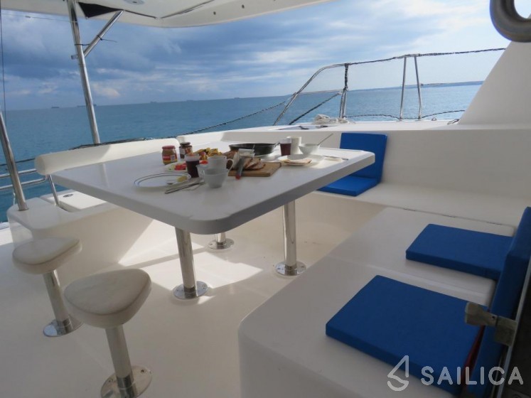 Leopard 48 - Yacht Charter Sailica