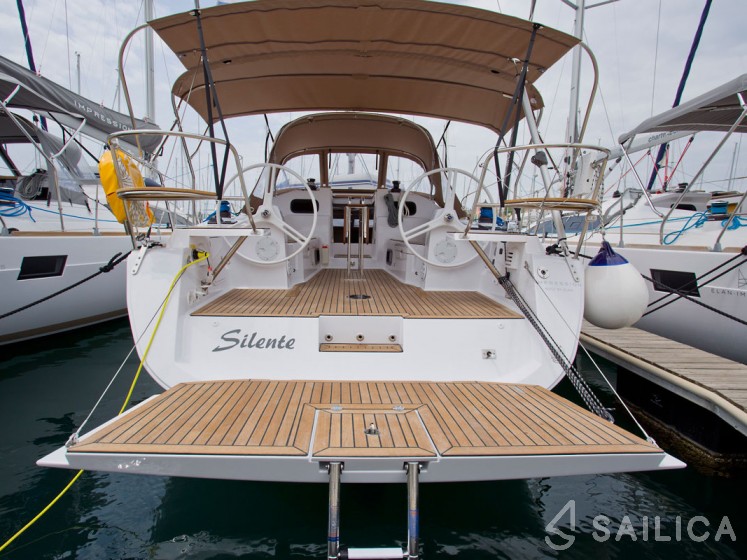 Elan 40 Impression - Yacht Charter Sailica