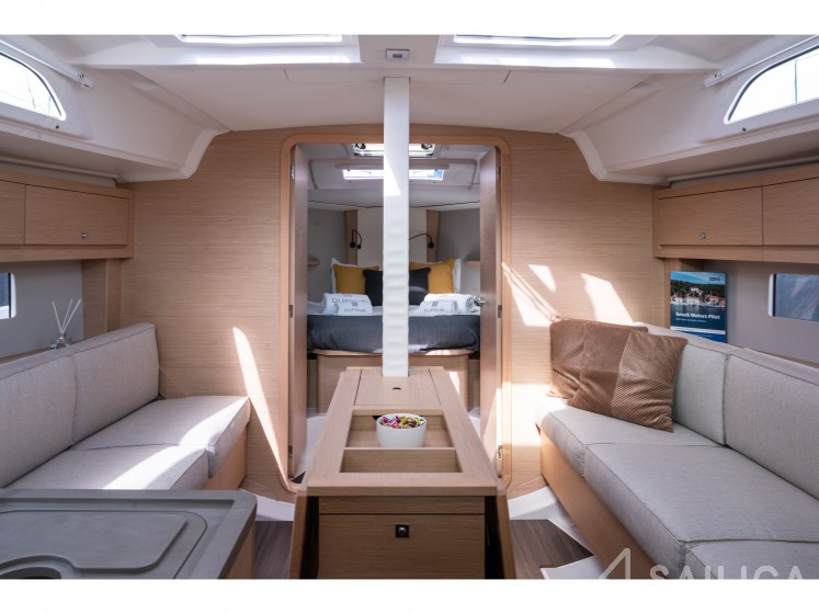 Dufour 37 - Yacht Charter Sailica
