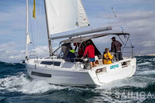 Dufour 37 - Yacht Charter Sailica