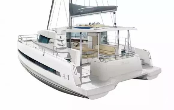 Bali 4.1 - Yacht Charter Sailica