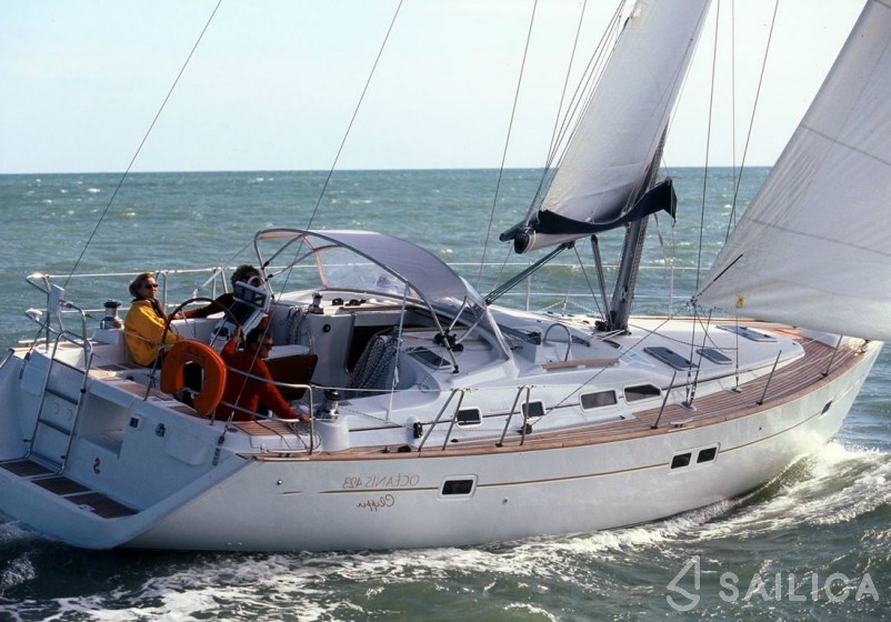 Oceanis 423 - Yacht Charter Sailica