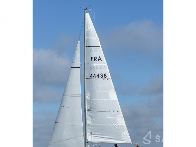 Sun Fast 3200 - Yacht Charter Sailica