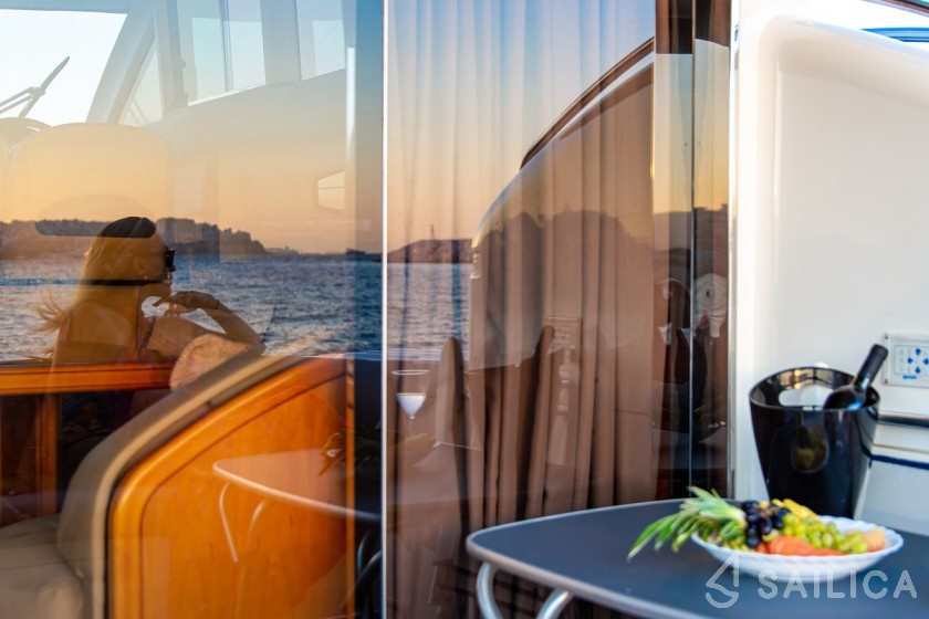 Princess 45 - Yacht Charter Sailica