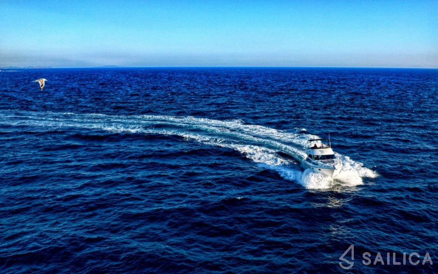 Princess 45 - Yacht Charter Sailica