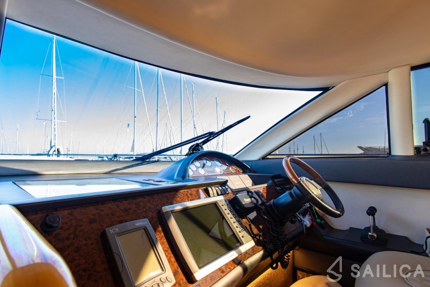 Princess 45 - Yacht Charter Sailica