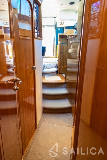 Princess 45 - Yacht Charter Sailica