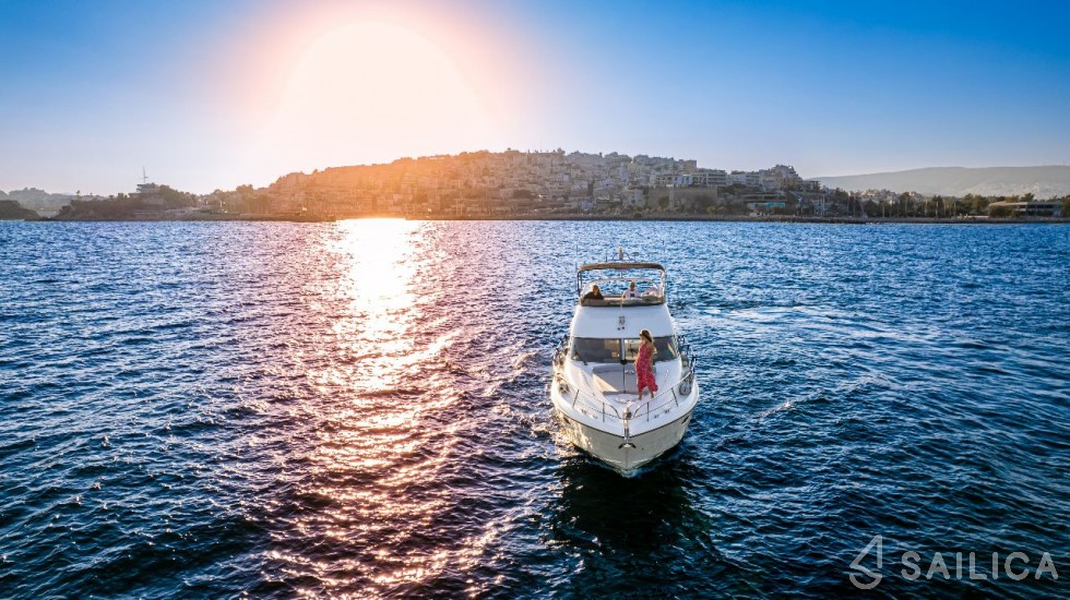 Princess 45 - Yacht Charter Sailica