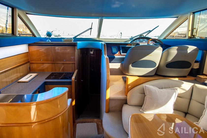 Princess 45 - Yacht Charter Sailica