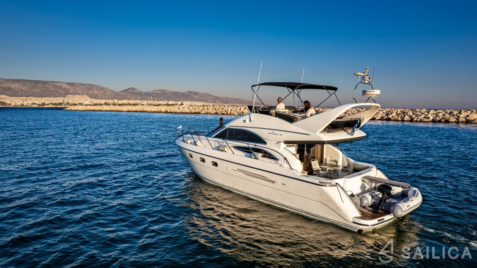 Princess 45 - Yacht Charter Sailica