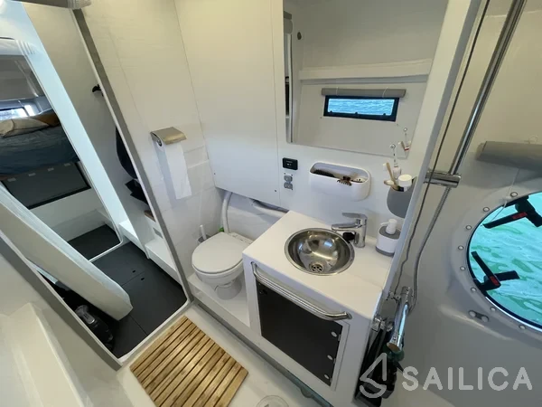TS 42 - Yacht Charter Sailica
