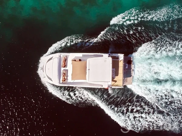 Overblue 44 - Yacht Charter Sailica