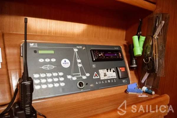Bavaria 40 - Yacht Charter Sailica