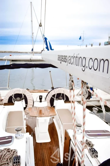 Bavaria 40 - Yacht Charter Sailica