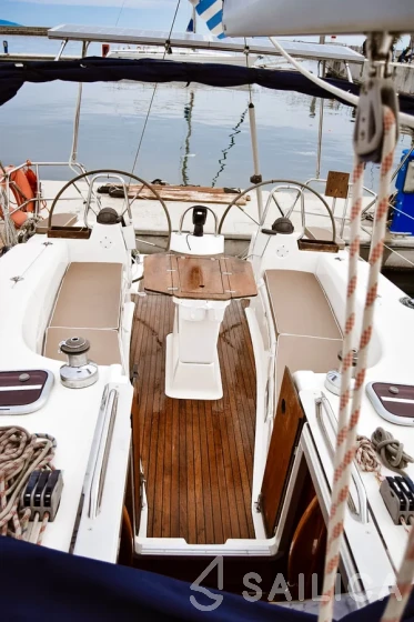 Bavaria 40 - Yacht Charter Sailica