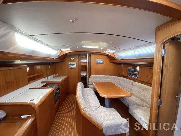 Sun Odyssey 42.2 - Yacht Charter Sailica